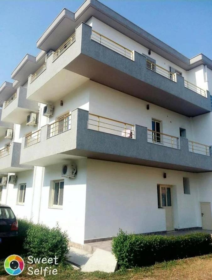 Apartmet Dritan Belulaj Orikum Exterior foto