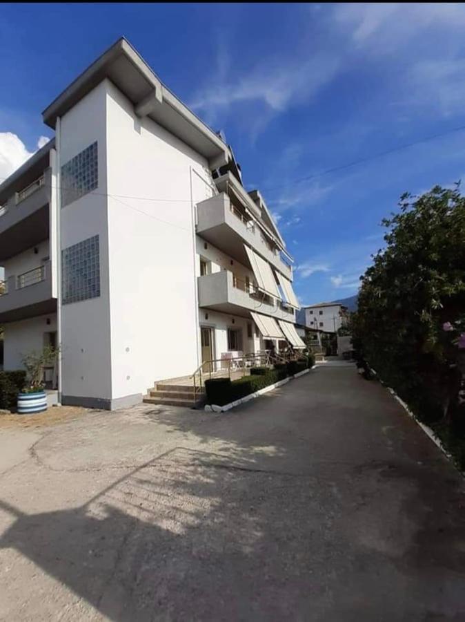 Apartmet Dritan Belulaj Orikum Exterior foto