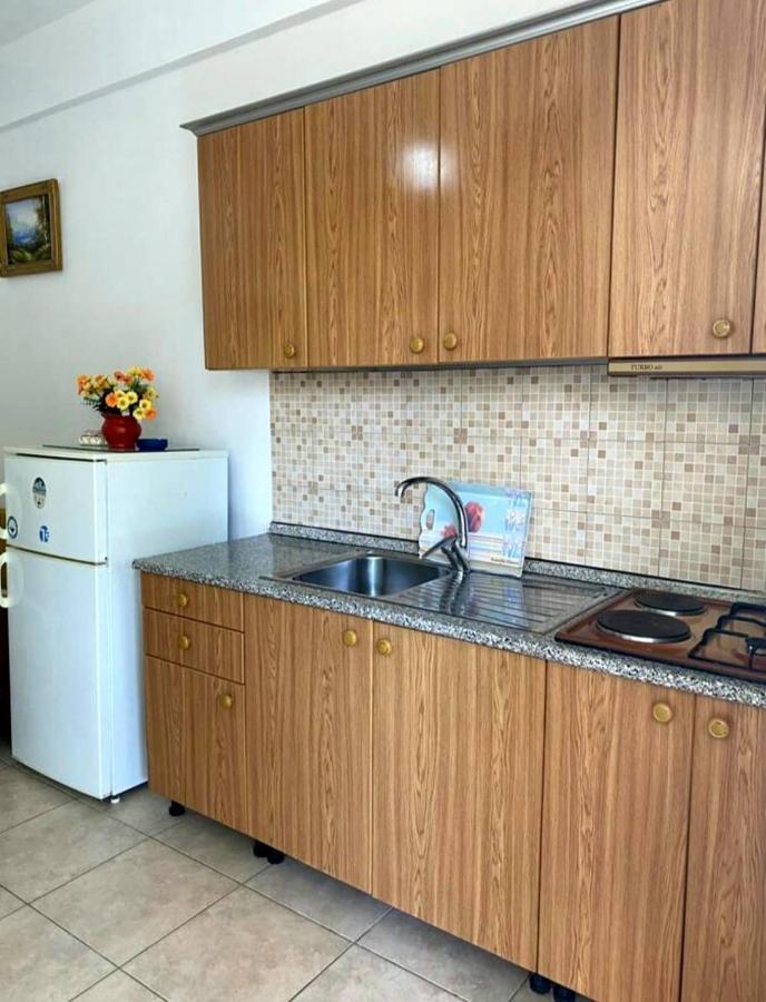 Apartmet Dritan Belulaj Orikum Exterior foto