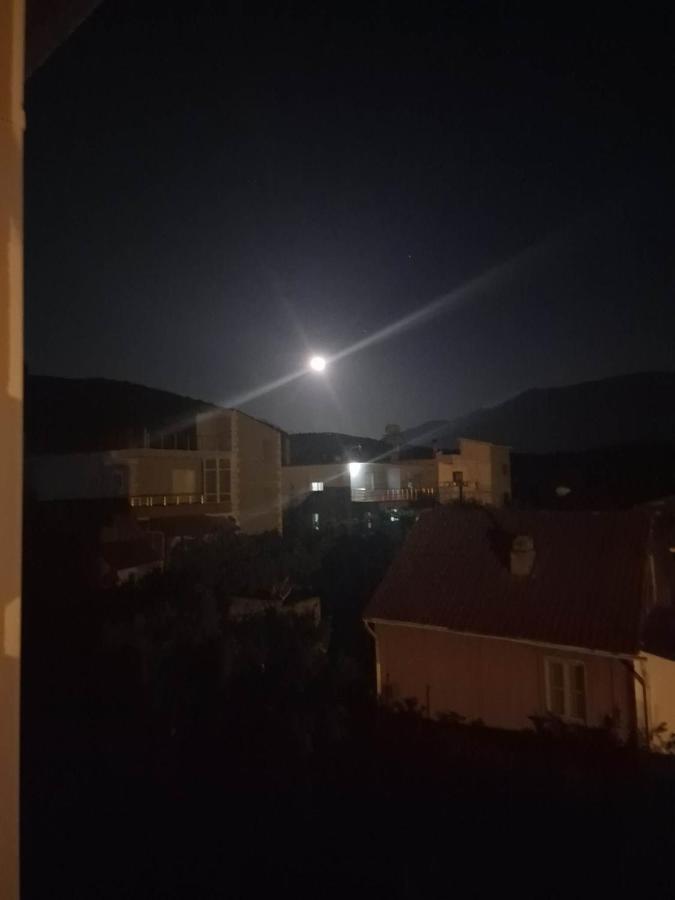 Apartmet Dritan Belulaj Orikum Exterior foto